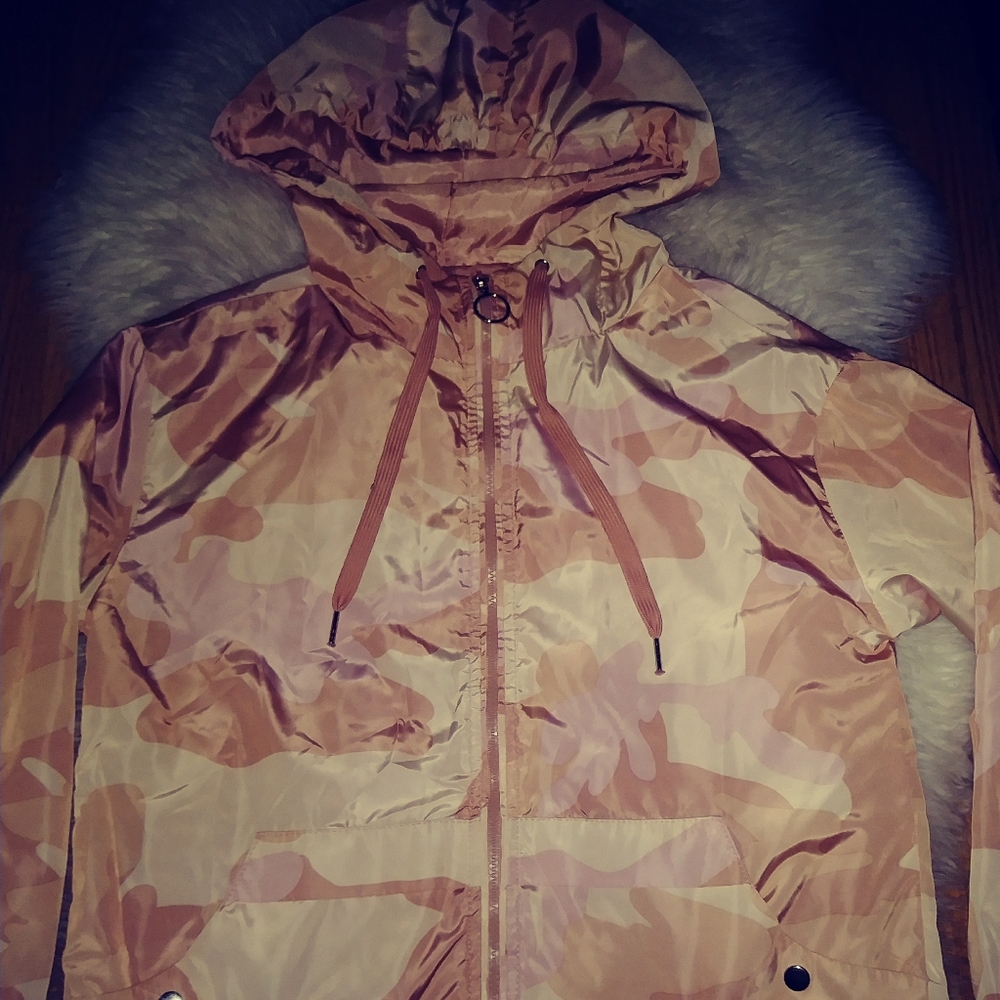 Pink Camo Jacket - Picture 3 of 4